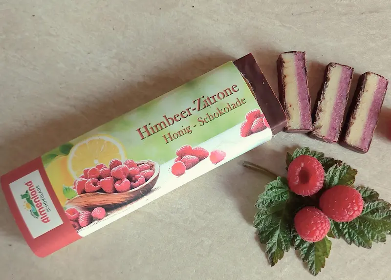Schokolade mit Himbeer-Zitrone Füllung